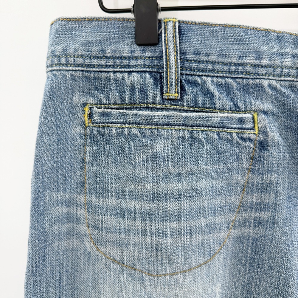 Vintage Y2K Old‎ Navy Ultra Low Waist Denim Skirt Button Front Lightwash Size 6 - Picture 5 of 6